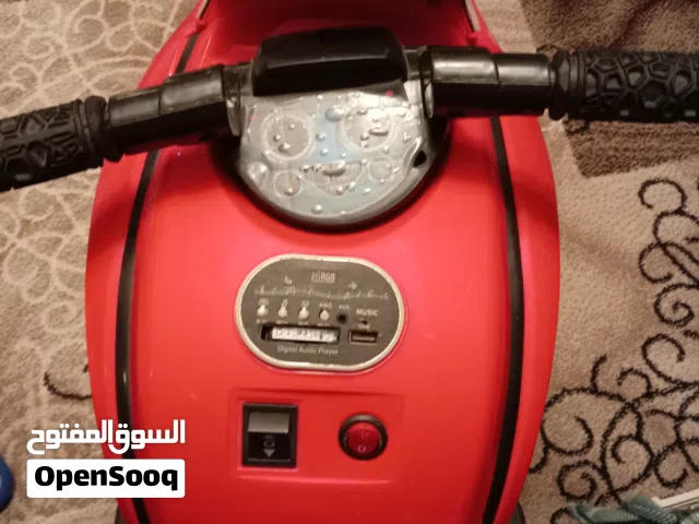 لعبه موتور شحن لعبه موتور شحن بحاله جديده حجمه كبير لون احمر