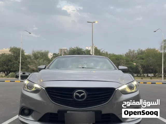 للبيع مازدا 6 بحالة الوكالة