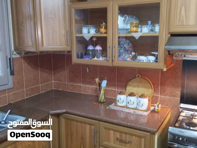 مطبخ الومنيوم خشبي ممتاز
