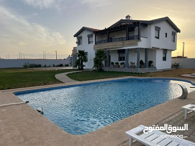 600m2 4 Bedrooms Villa for Rent in Fès Other