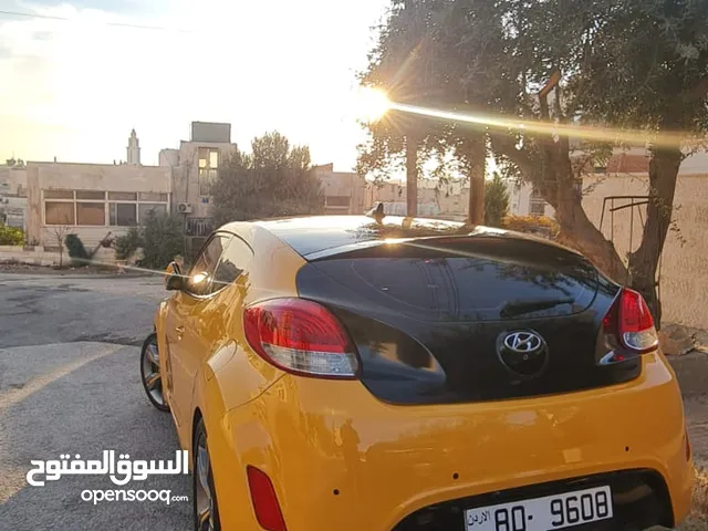 Hyundai Veloster 2013
