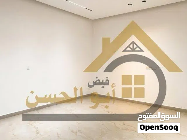 400 m2 More than 6 bedrooms Townhouse for Rent in Basra Khadra'a