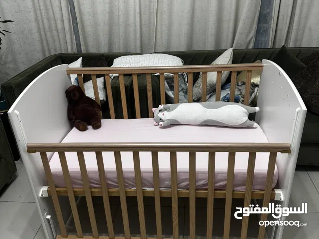 Baby Bed / Cot / Crib – 120×60 cm – Adjustable Height & Side Panel