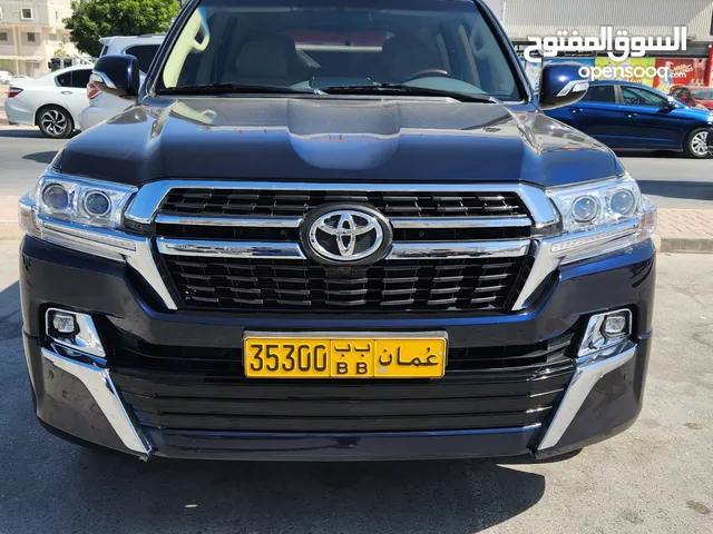 Used Toyota Land Cruiser in Dhofar