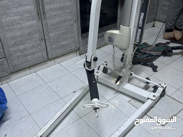 اللة رفع كبار السن