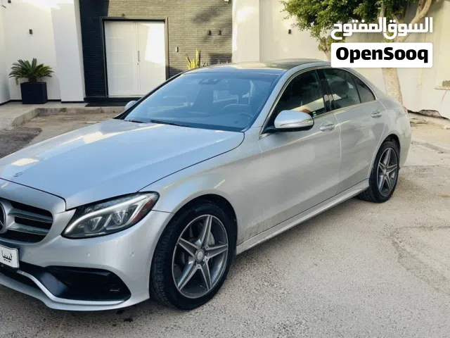 مرسيدس c300 موديل 2017 ماشيه 100 ميل محرك كمبيوا مكيف ربي يبارك خاليه من العيوب