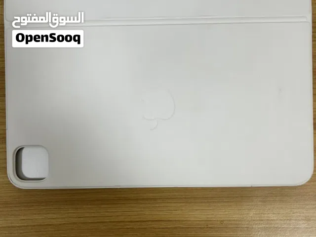 ابل ماجيك كيبورد ينفع لايباد برو ام 4 او ام 5/ 11 بوصه اصلي 100٪