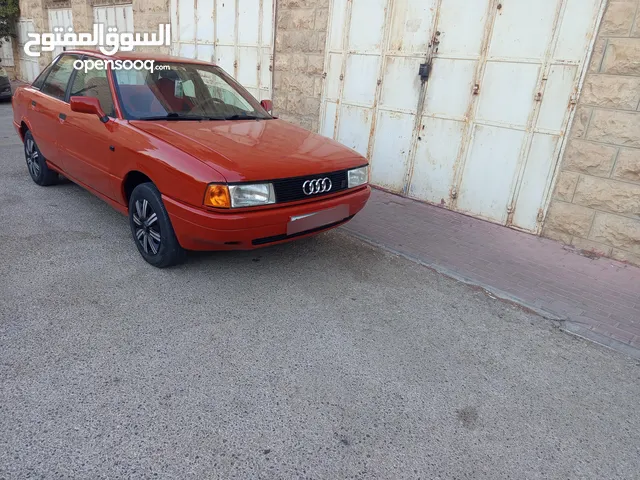 سياره اودي 80 موديل 1989 بحاله ممتازه ترخيص وتامين جديد دهان جديد صالون جديد بطاريه جديده كوشوك جديد