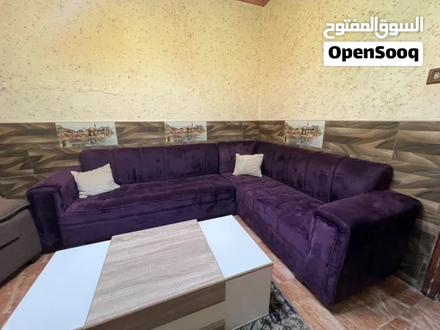 طقم كنب شبه جديد استعمل خفيف جدا وبسعر حرررق للبيع