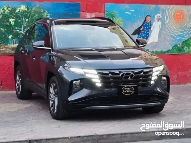 HYUNDAI TUCSON 2023  FULL OPTION MODEL WITH SINGLE OWNER AND AGENT MAINTAINED , UNDER- WARRANTY