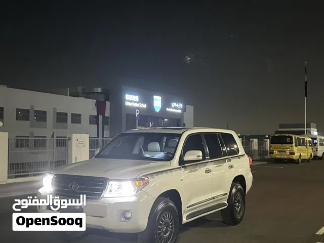 2011 Toyota Land Cruiser GXR