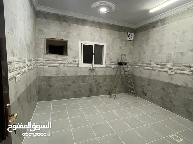100 m2 3 Bedrooms Apartments for Rent in Al Madinah Other