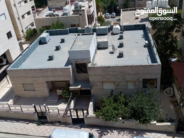 412 m2 More than 6 bedrooms Villa for Sale in Amman Swelieh