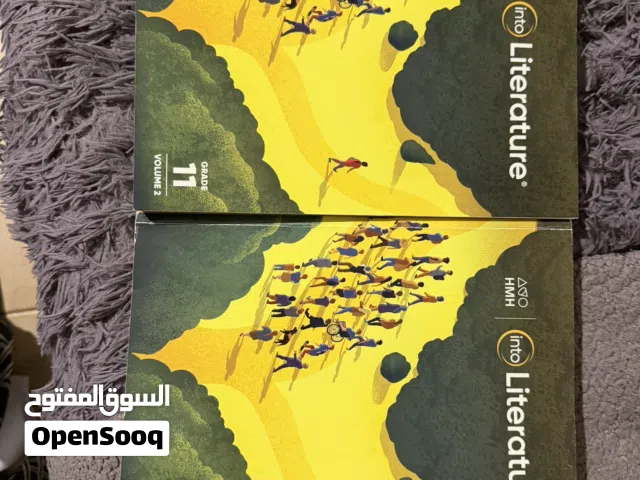 كتب أدب إنجليزي للصف الحادي عشر (الجزء الأول والثاني) للمنهاج الأمريكي بحالة ممتازة Literature book