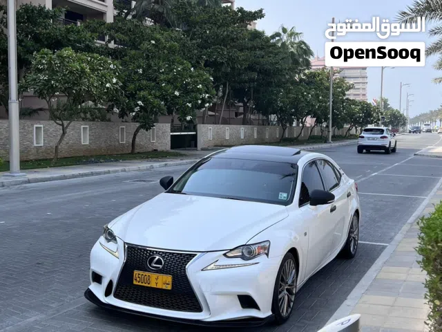 لكزس is 250 للبيع او للبدل