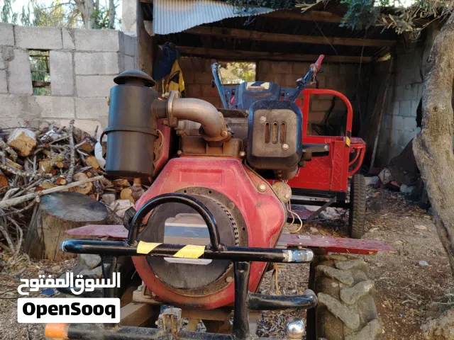 عزاقة/نكاشة مستعمل  للبيع بحالة ممتازة استعمال شخصي وخفيف "نقل فقط" داخل البستان