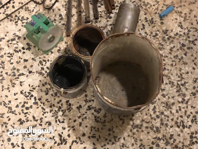 حديد ونحاس.