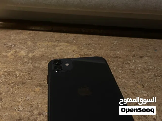 iPhone 11 (128 GB) excellent condition ايفون 11 حالة ممتازة