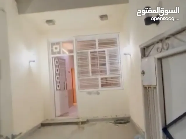 100m2 4 Bedrooms Townhouse for Rent in Baghdad Mansour