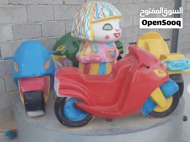 موطوات 4 اشخاص  كهربابية  ولعبة الحصان كهربابية 8 اشخاص للبيع