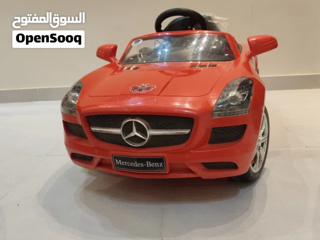 سيارة أطفال كهربائية بحالة ممتازة