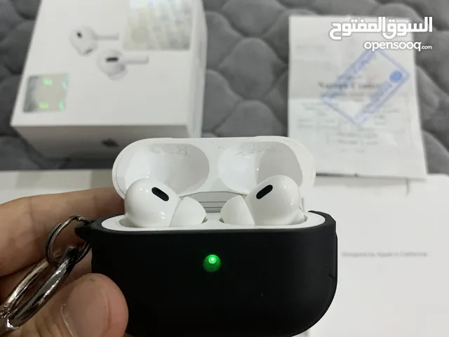 سماعات airpods pro الجيل الثالث مستعمل جديد