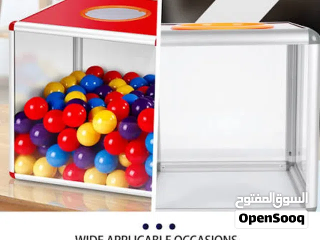 صندوق  جمع تبرعات و زكاه  و  صناديق اقتراح و  سحبه عشوائيه مع نسختين مفتايح من مصنع من  اكريلك صلب