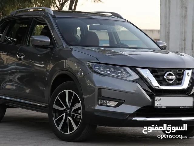 Nissan xtrail 2021 full package low mileage نيسان اكس تريل موديل 2021 ممشى قليل بحالة ممتازة