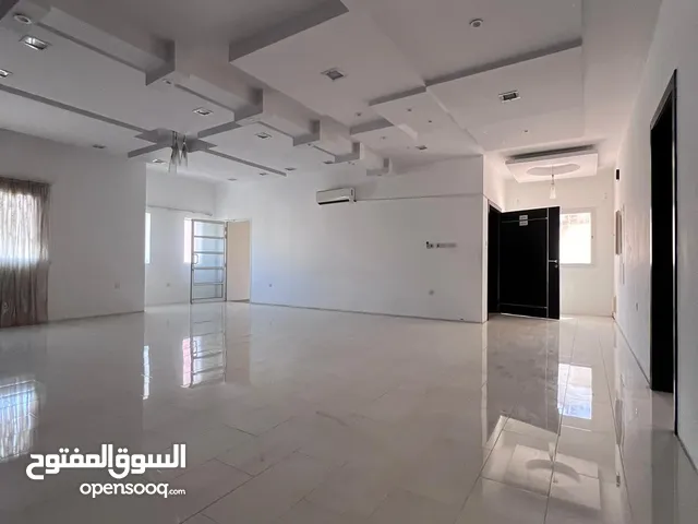 223m2 3 Bedrooms Apartments for Rent in Central Governorate Jid Ali