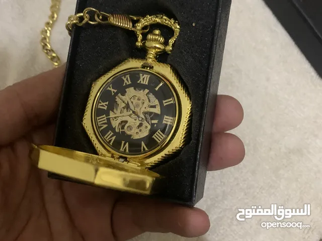 ساعة قديمة نادرة وجميلة