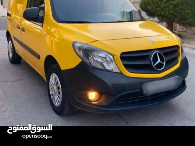 فان مرسيدس سيتان 2019 اوتوماتيك وارد و صيانة الوكاله غرغور ماتور 1200CC (( تيربو بنزين )) السعر.6700