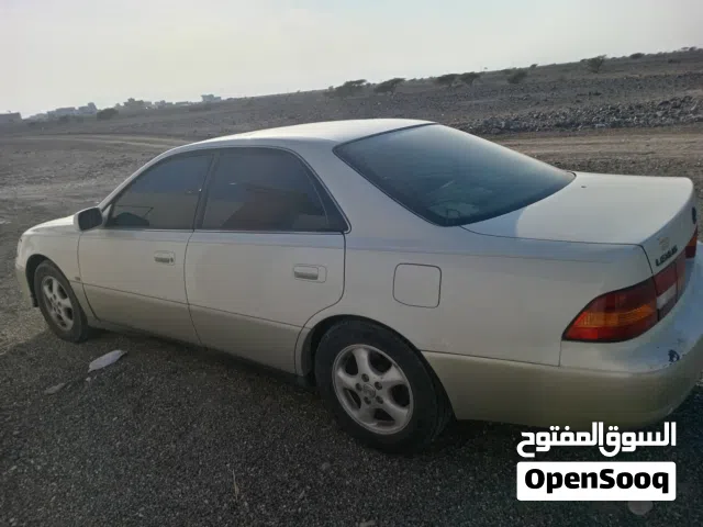 1999 لكزس ES ES 300