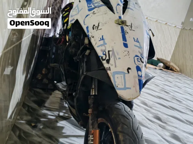 2017 ياماها XMAX