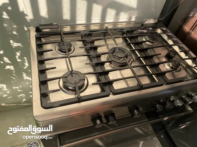 فرن جد جيد ونظيف