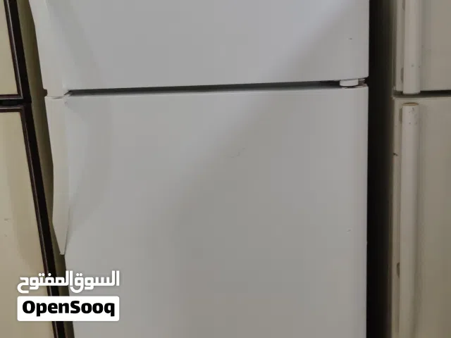 نبيع ثلاجه فرجدير امركي 22 قدم بحاله ممتازه استخدام خفيف معا التوصل التشغيل والكفاله تبريد وتجميد قو