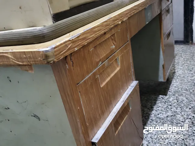 اثنين مكاتب من الاصلي