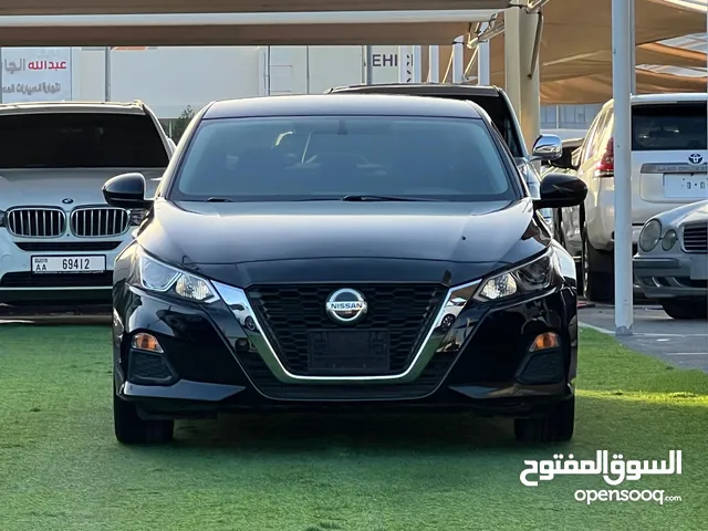 Used Nissan Altima in Sharjah