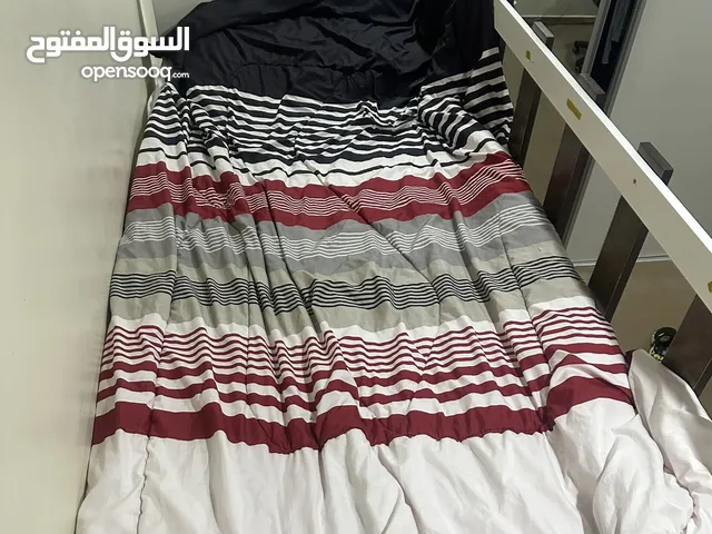 تخت طابقين تفصيل بحالة ممتاز