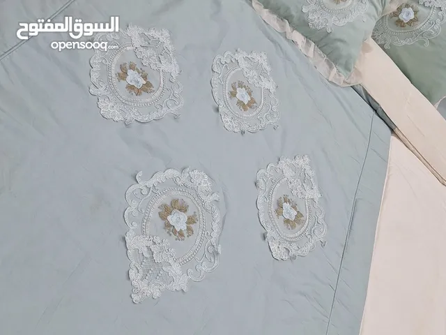 فرشات نفرين  للبيع