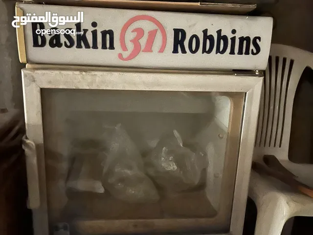 Freezer Baskin robbins