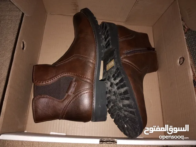 41 Sport Shoes in Irbid