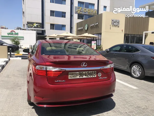 Used Lexus ES in Al Ahmadi