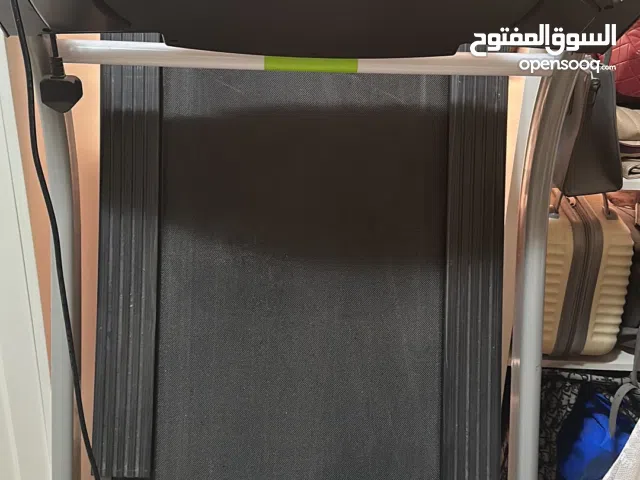 جهاز ركض رياضى