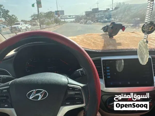2019 Hyundai Accent Standard