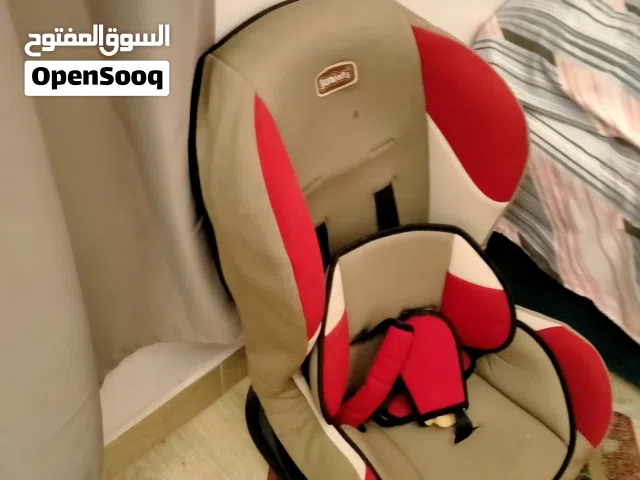 كرسي سيارة ثابت للاطفال