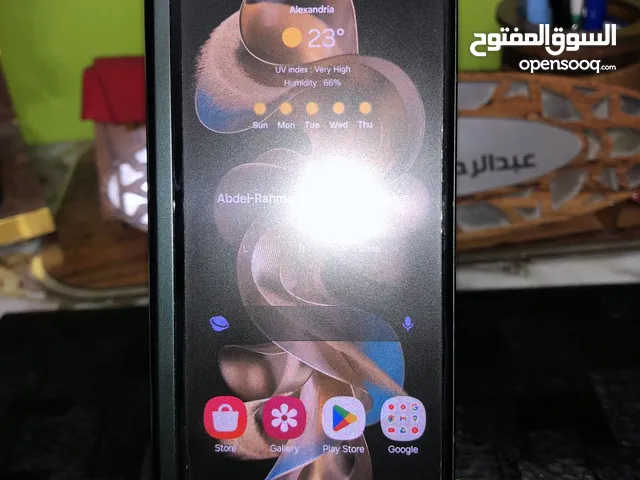 Samsung Galaxy Z Fold3 5G 256 GB in Alexandria