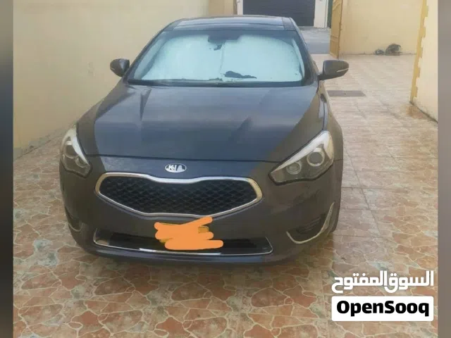 2014 كيا كادينزا Limited