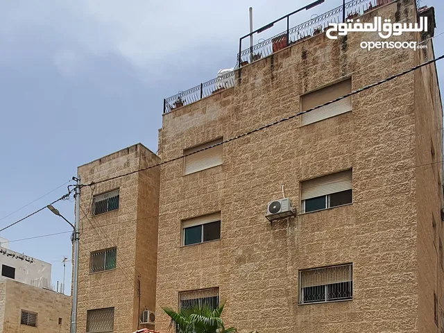 220 m2 More than 6 bedrooms Apartments for Sale in Amman Khalda