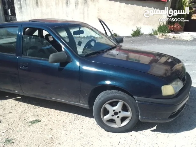 Used Opel Vectra in Amman
