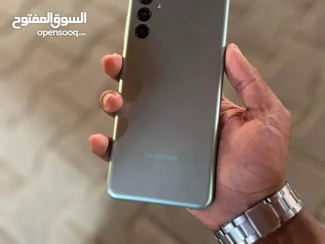Samsung Galaxy M13 64 GB in Basra